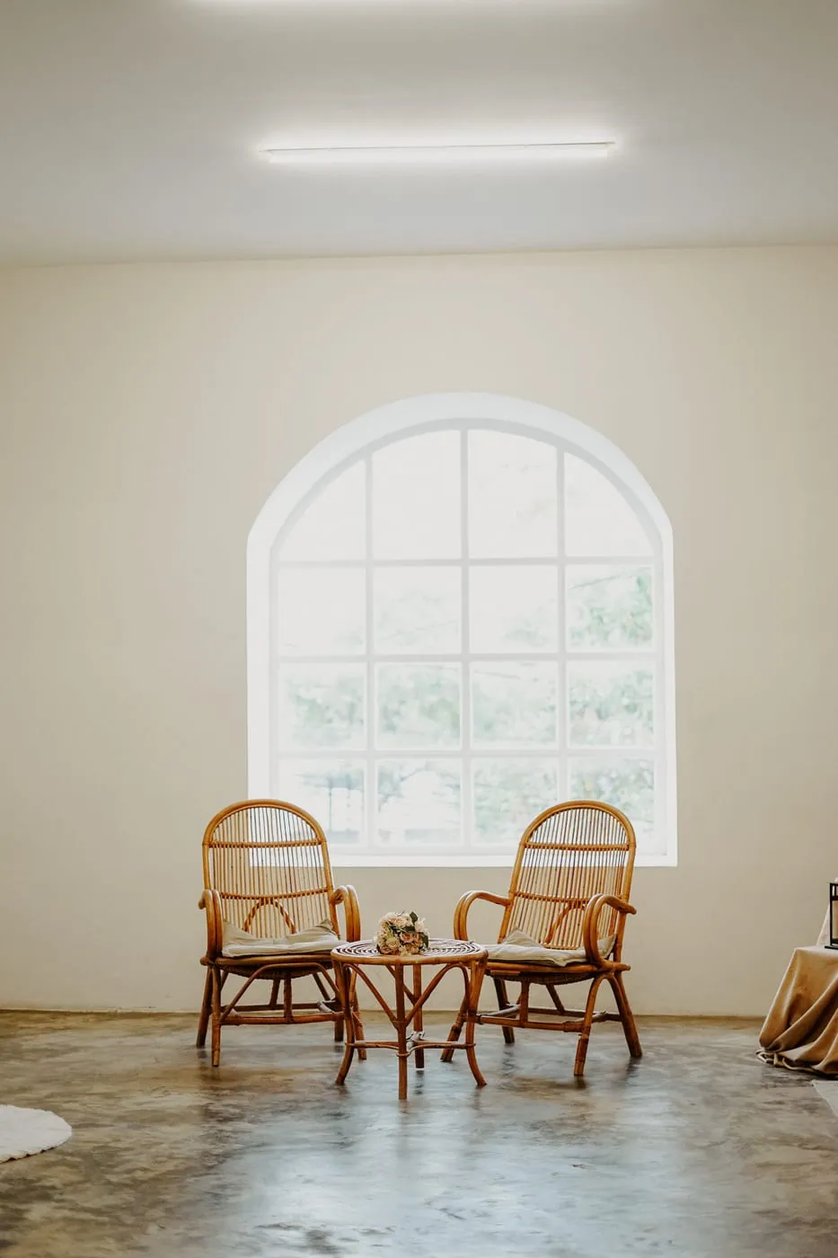 Beach House Furniture Australia: 11 Salt-Proof Pieces